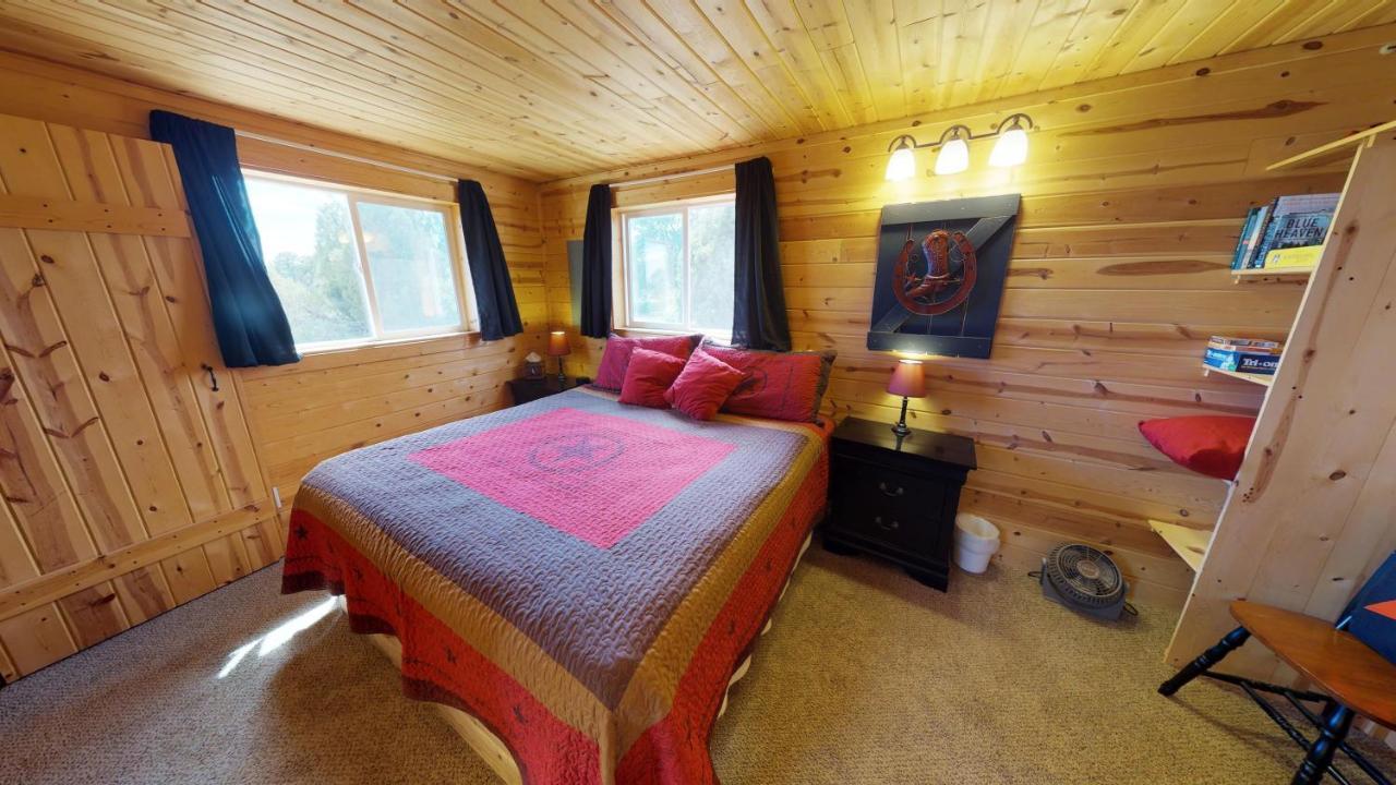 White Pine Cabin By Canyonlands Lodging Monticello Eksteriør billede